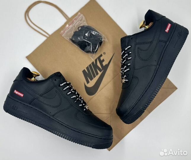 Кроссовки женские Nike Air Force 1 Low & Supreme