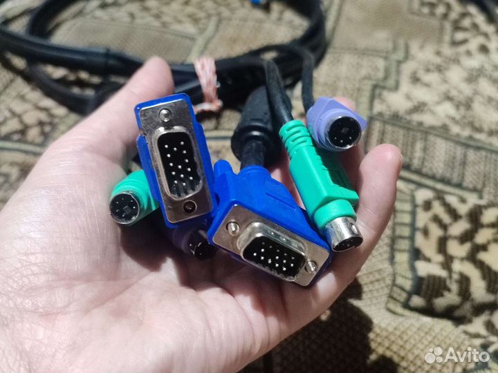 Кабель для компьютера KVM