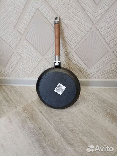 Сковорода блинная 220*15. Гардарика