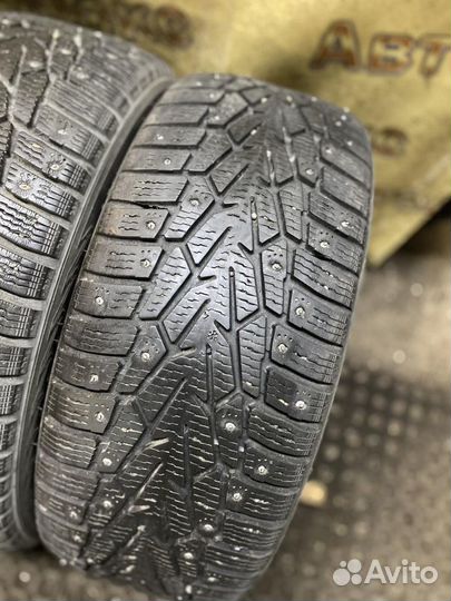 Nokian Tyres Hakkapeliitta 7 215/55 R16