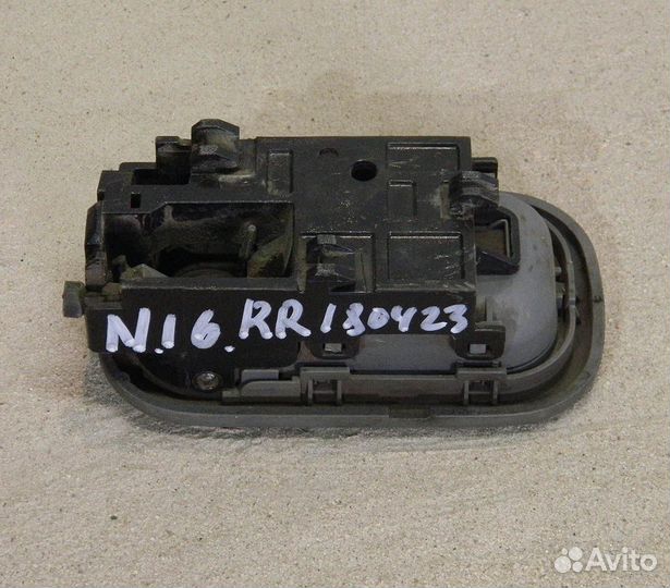Ручка двери задней правой внутр. Nissan Almera N16