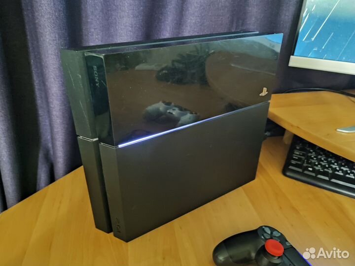 Sony PS4 fat 500 gb + много игр в подарок
