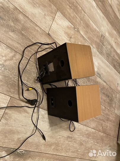 Колонки Genius SP-HF 350X