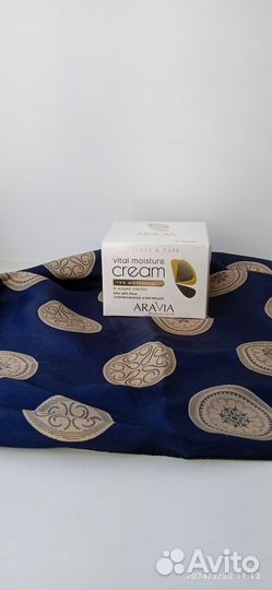 Крем для лица Aravia
