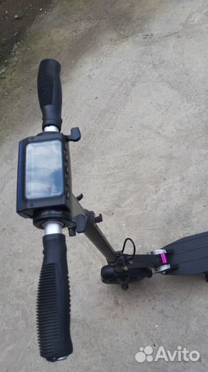 Электросамокат E-scooter севший аккумулятор