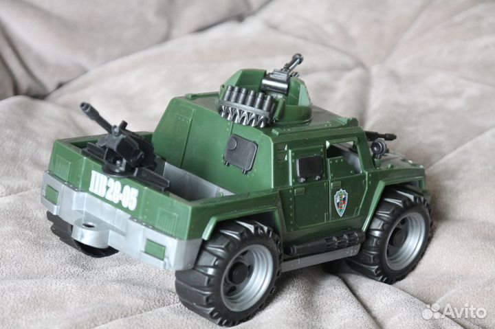 Машина Граница / внедорожник.Мотоцикл гоночный