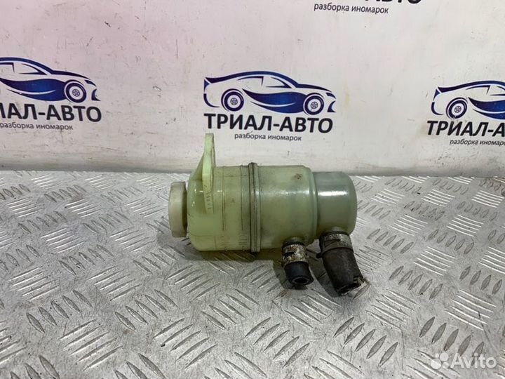 Бачок жидкости гур Kia Ceed 1 рест