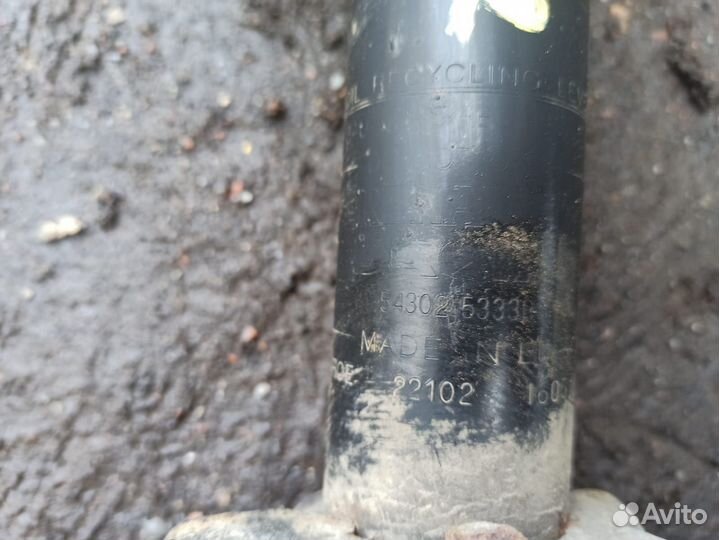 Амортизатор передний Renault Logan 2