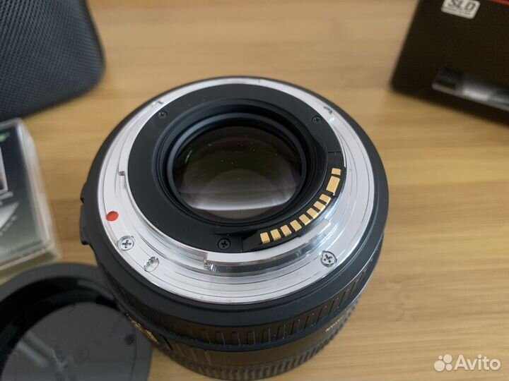 Объектив sigma 30mm f1.4 EX DC для Canon