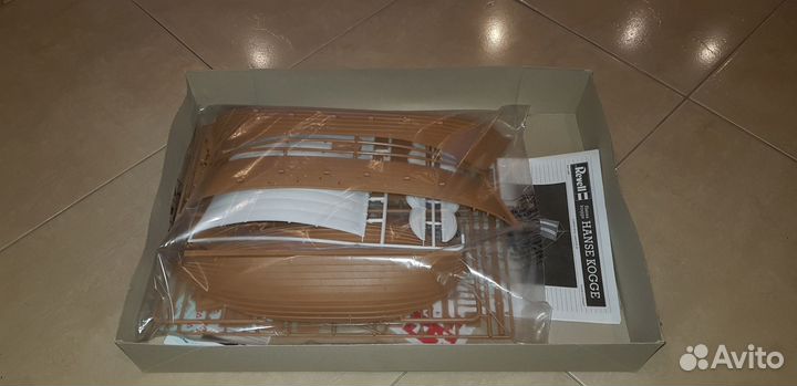 Сборная модель корабля от Revell 