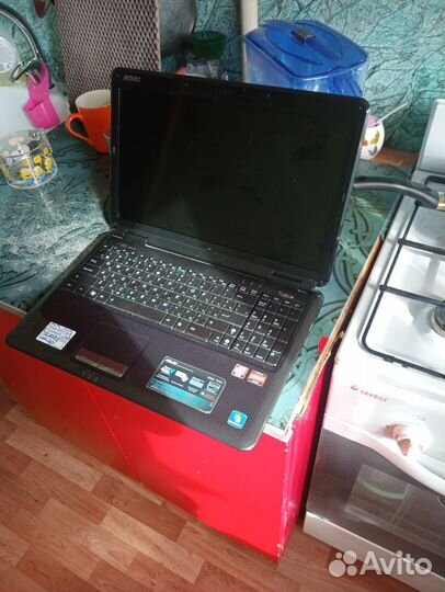 Ноутбук asus
