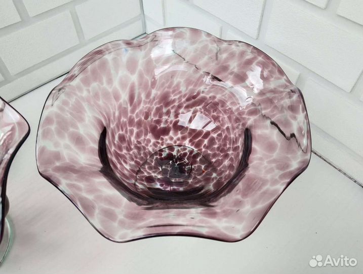 Ваза для фруктов, конфетница цветное стекло из