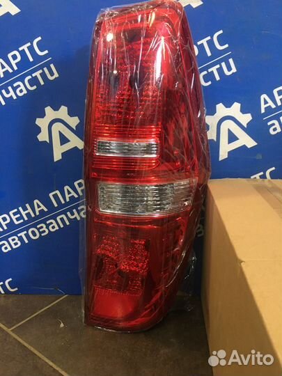 Фонарь правый Hyundai Starex H1