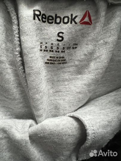 Костюм спортивный