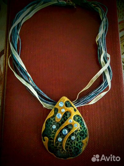 Ожерелье. Браслеты