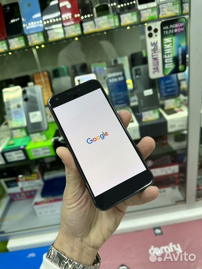Google Pixel, 4/32 ГБ