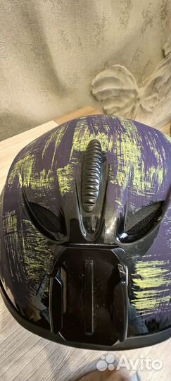 Шлем горнолыжный