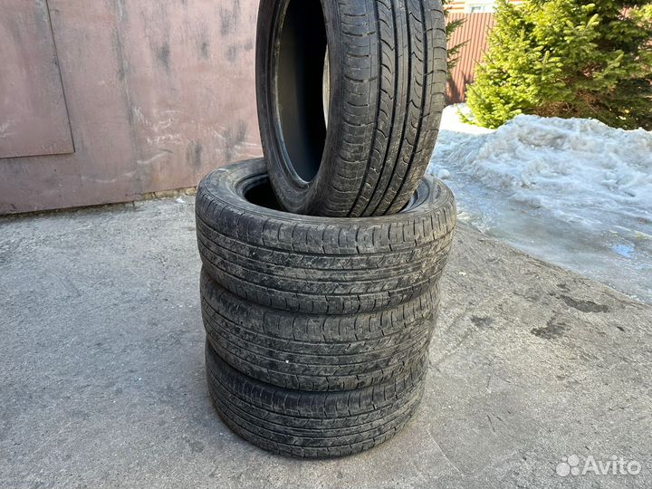 Roadstone Classe Premiere CP672 225/55 R17