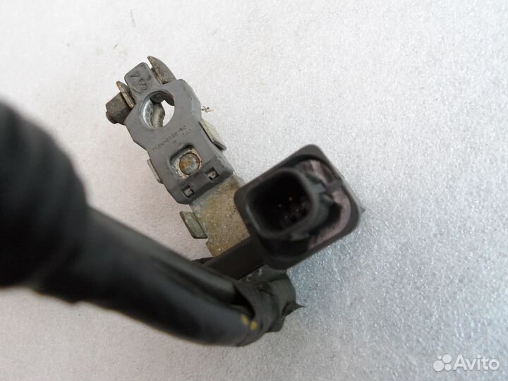 Проводка аккумулятора Toyota Rav4 2008