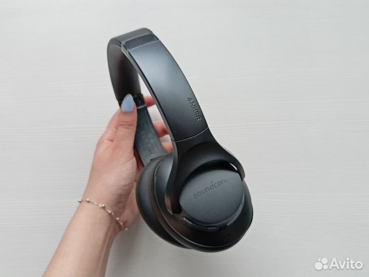 Беспроводные наушники Anker Soundcore Life Q20+