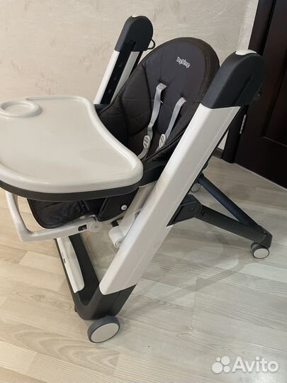 Детский стульчик для кормления Peg-Perego