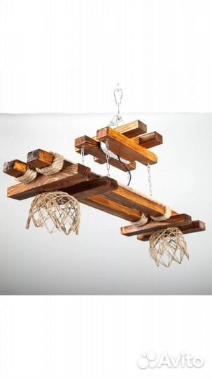 Светильник из дерева