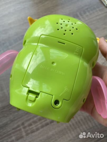 Танцующая и поющая сова