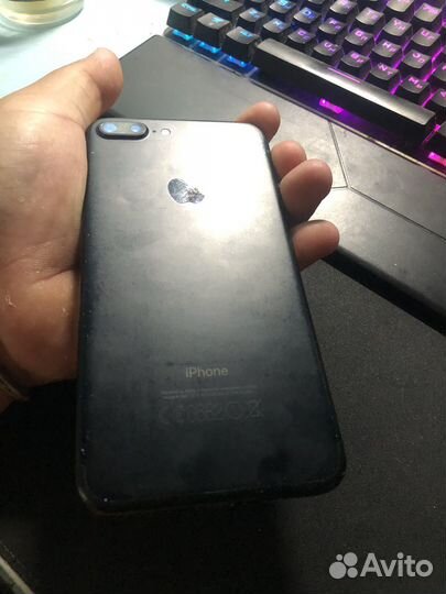 Телефон iPhone 7 plus