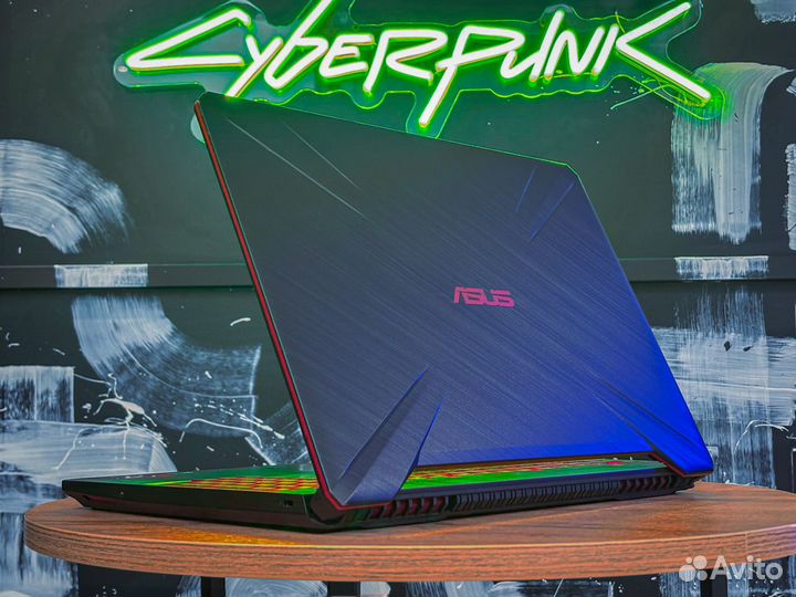 Ноутбук Asus Tuf: GeForce GTX 1650 + i7