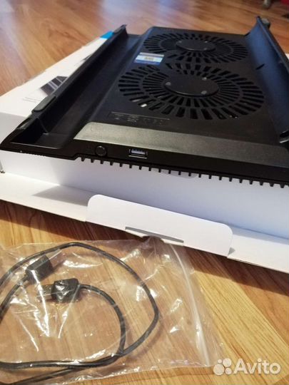 Подставка для ноутбука с охлаждением