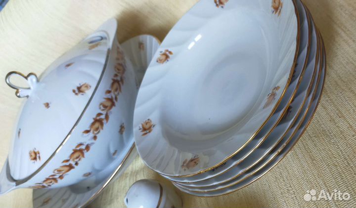 Сервиз столовый новый