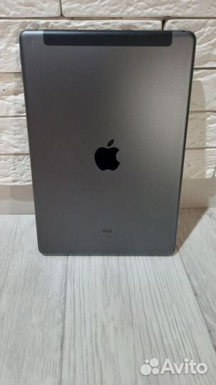 iPad (7th Generation) wifi cellular