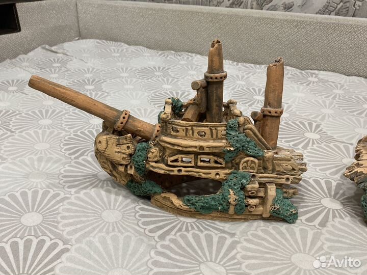 Продам корабль для аквариума