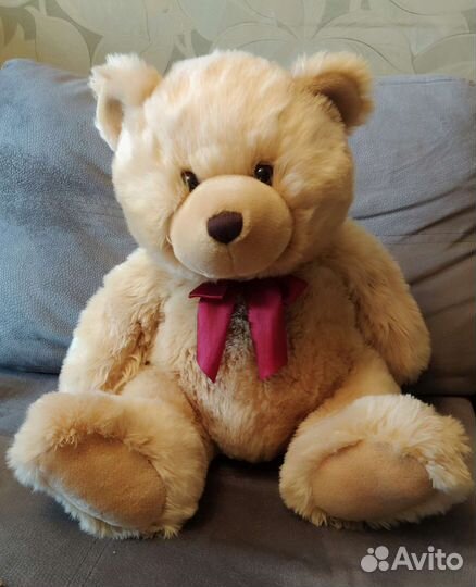 Плюшевый медведь