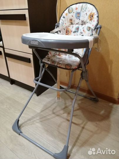 Стульчик для кормления selby
