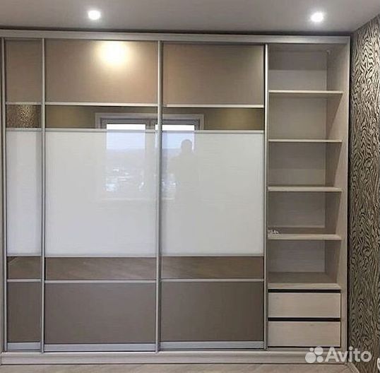 Шкаф для одежды