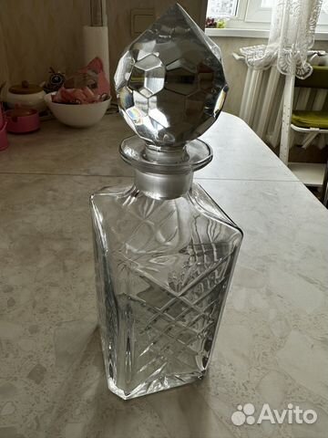 Графин хрустальный