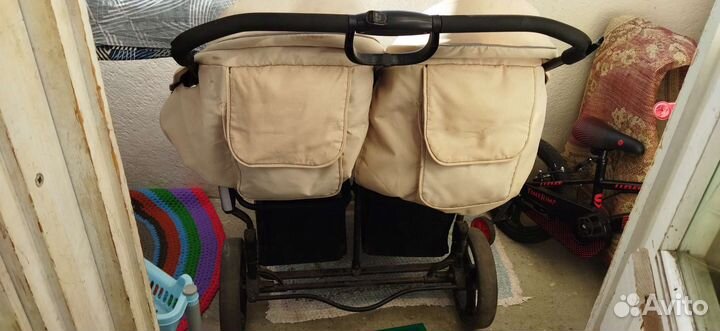 Прогулочная коляска для двойни или погодок