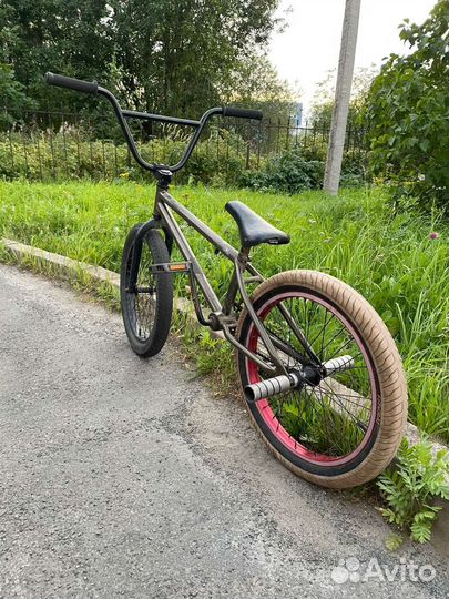 Крутой велосипед BMX