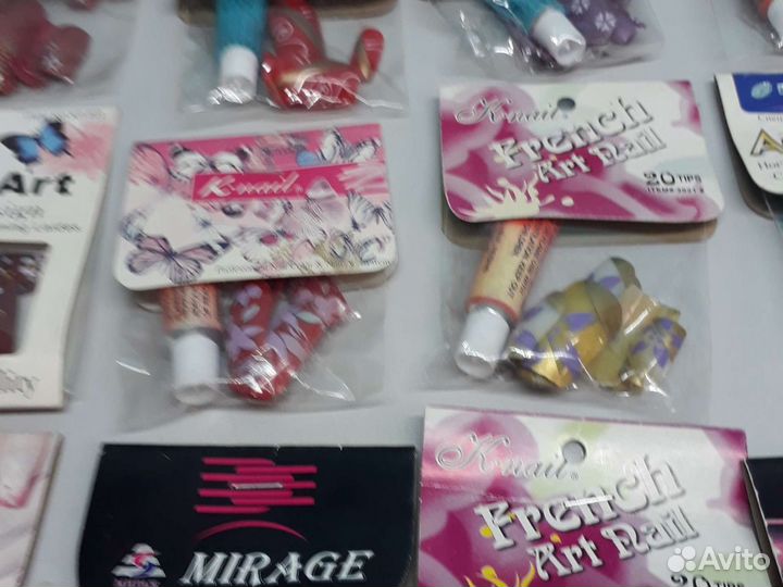 Наклейки, лаки, гели для ногтей