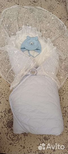 Конверт на выписку очень весна