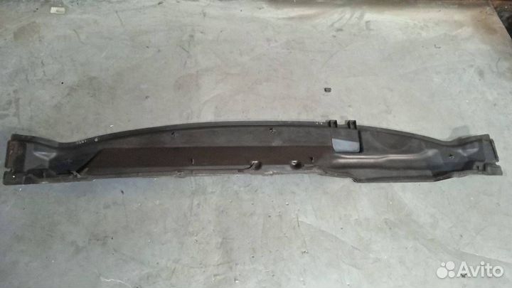 Жабо дождевик Ford Focus 2 2005 4M51A01628