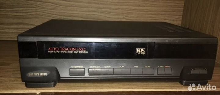 Видеомагнитофон