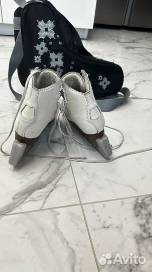 Фигурные коньки Wifa 27