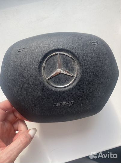 Подушка безопасности mercedes