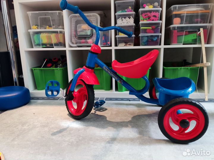 Трехколесный велосипед