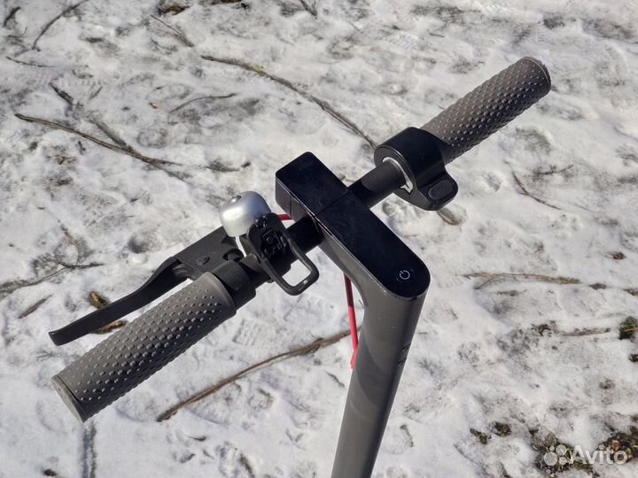 Xiaomi Mijia M365 Electric Scooter