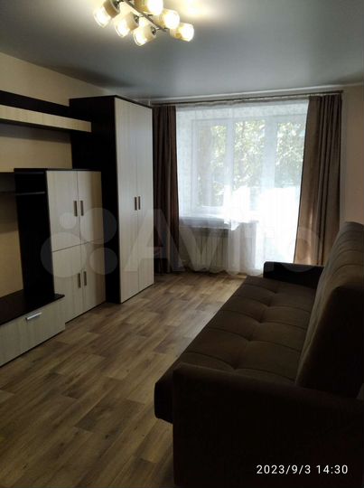 2-к. квартира, 50 м², 3/5 эт.