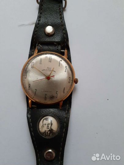 Часы Луч наручные СССР
