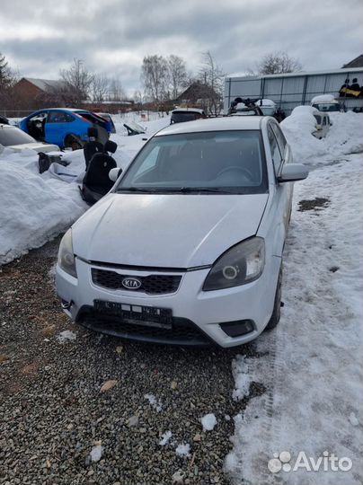 Автомобиль на запчасти Kia Rio